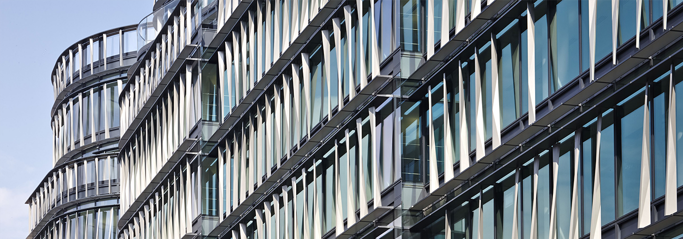 Fassadenbauer seele verantwortet die Umsetzung der Elementfassade aus Glas und Aluminium am Projekt 60 Holborn Viaduct in London, UK.