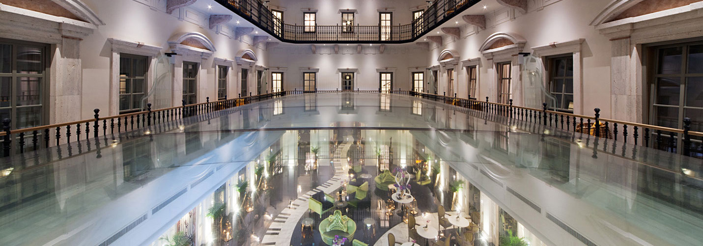 seele realisierte die Atriumverglasung des luxuriösen boutique hotels im Zentrum von Budapest.