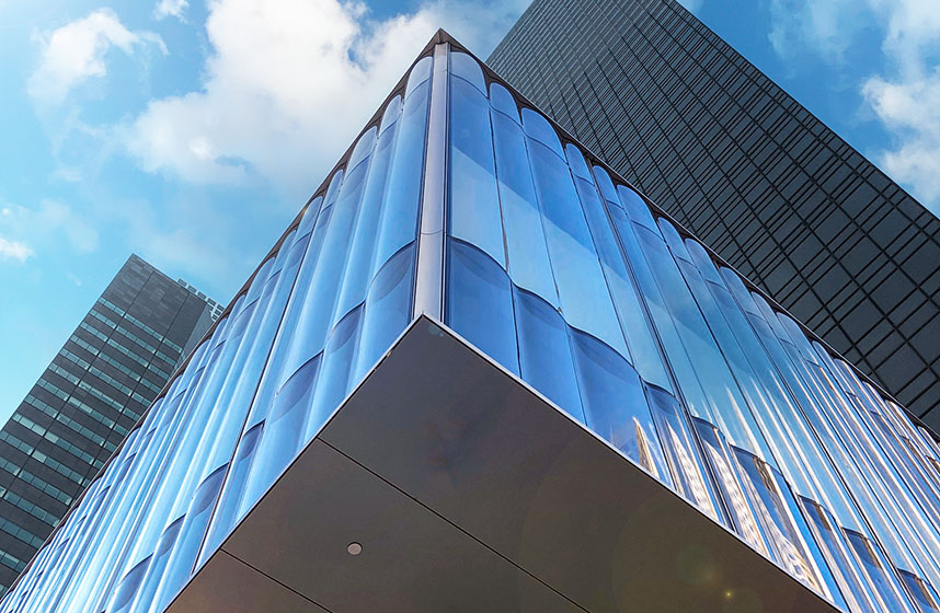 Gewellte Glasfassade für Tiffany & Co. Flagship Store in New York made by seele