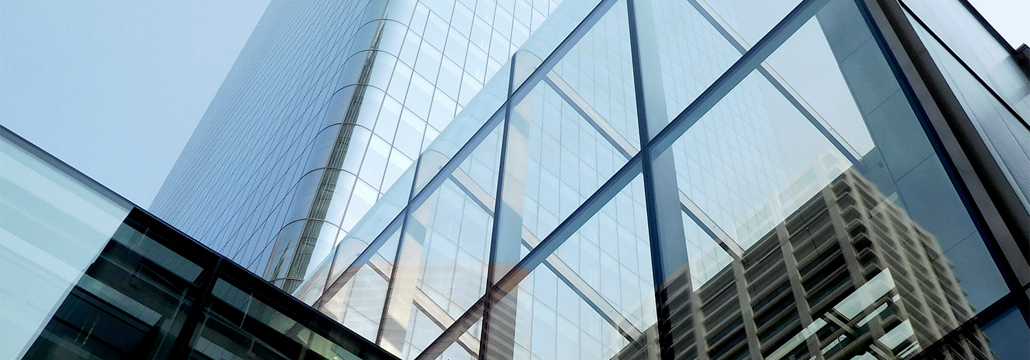A highly aesthetic steel-glass structure and post-and-rail design created by seele, the global building envelope specialist, at the project Brookfield Place in Calgary, Canada.