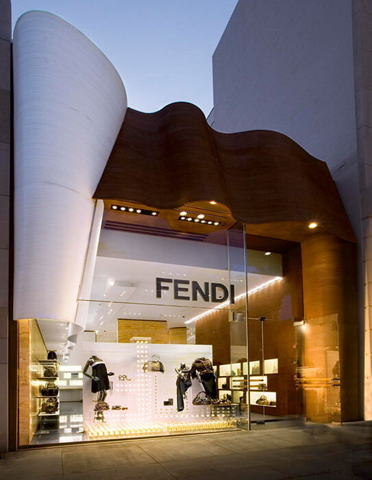 Fendi store in Beverly Hills: puristic 