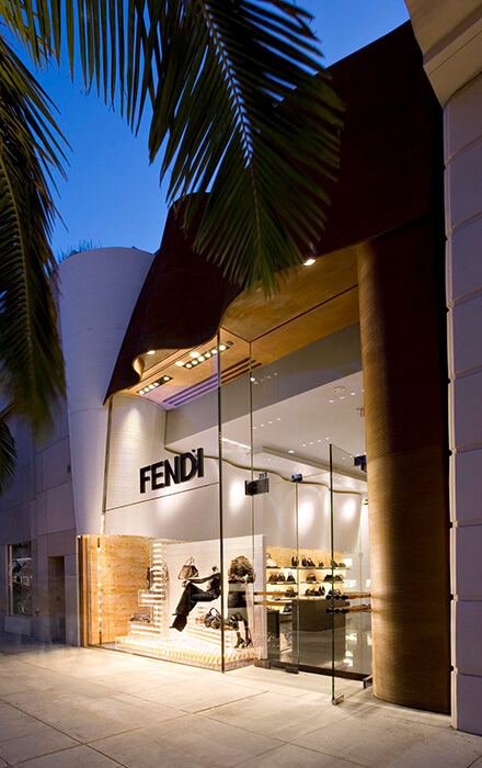 Fendi store in Beverly Hills: puristic 