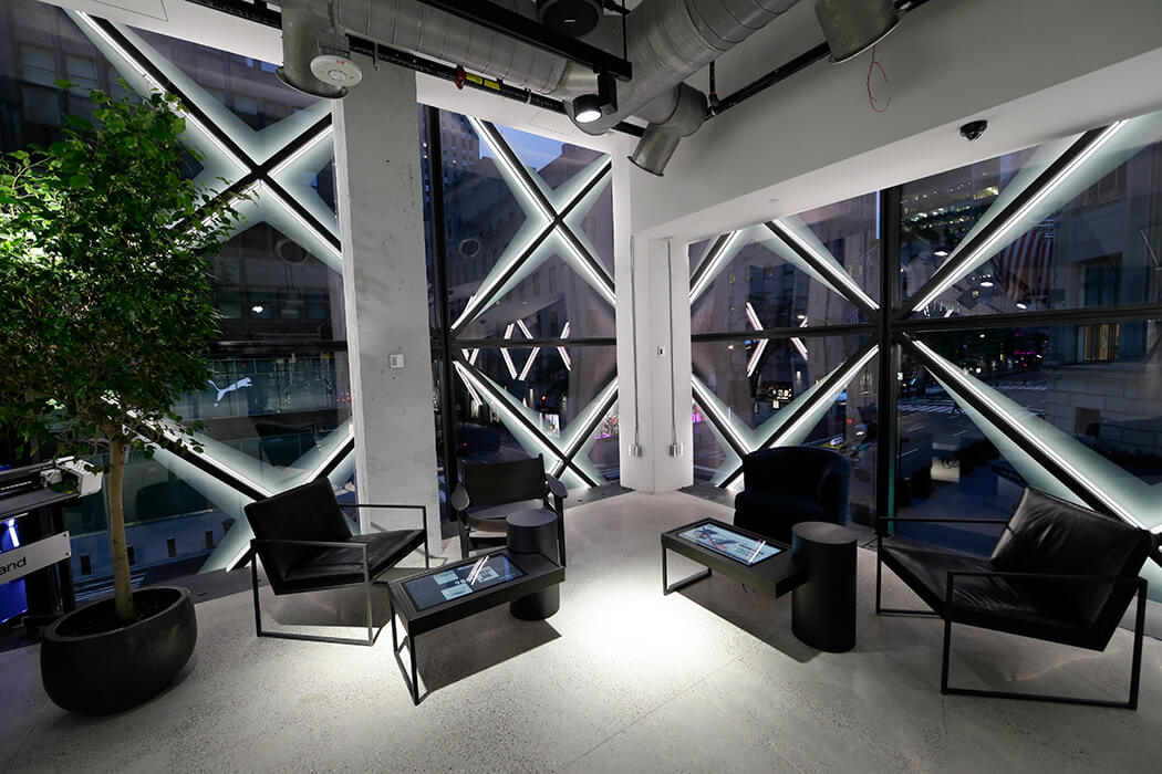 Triangular glass units for the PUMA store in New York by seele