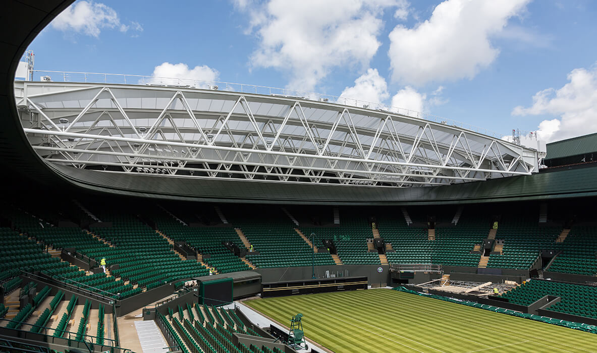 Verfahrbares Membrandach für den No.1 Court in Wimbledon