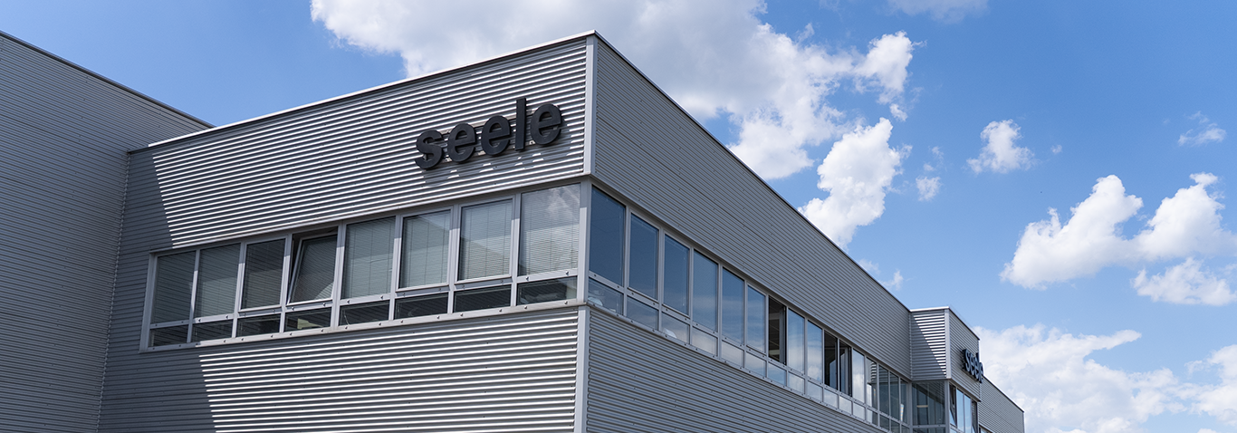 seele pilsen s.r.o in the Czech Republic is a specialist for steel construction, demanding steel-and-glass façades and façade construction from design to erection with precision engineering.