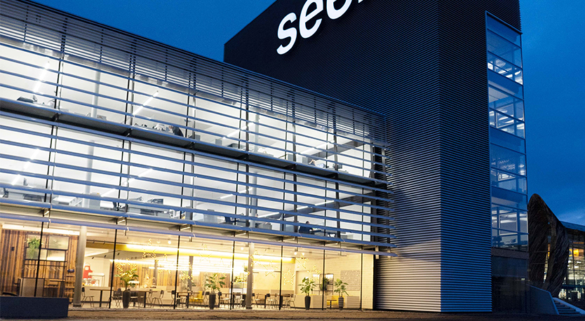 There are good reasons to choose façade specialist seele 